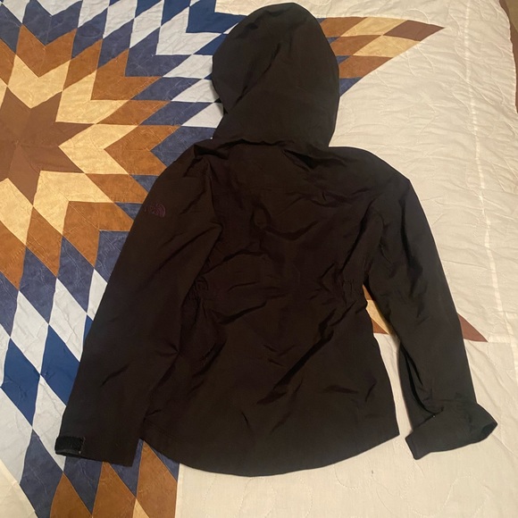 North Face Shell Jacket - Picture 3 of 4